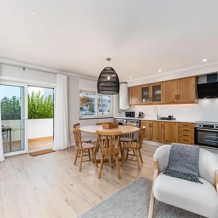 Апартаменты Pointsurprise House 2