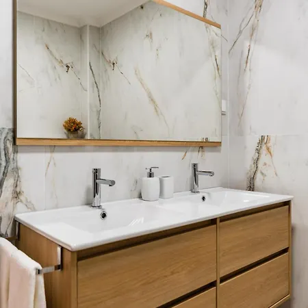 Pointsurprise House 2 Апартаменты