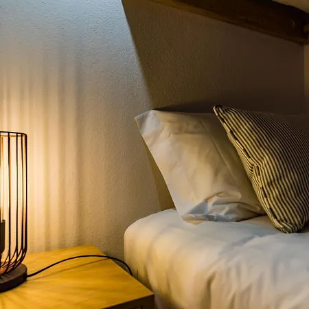 Апартаменты Pointsurprise House 2 Балеал