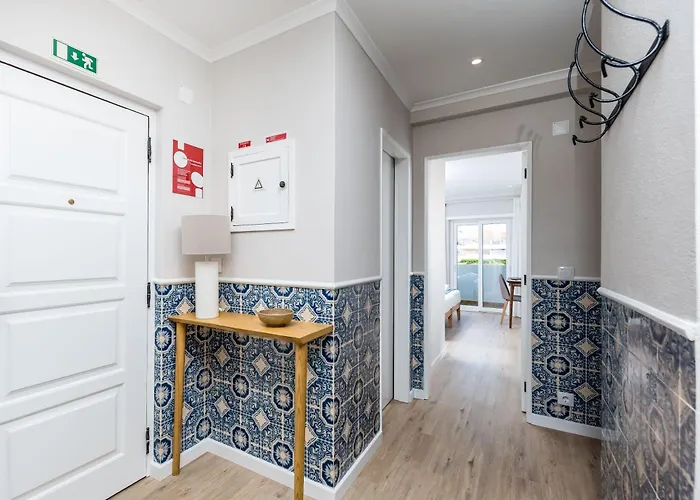 Apartment Pointsurprise House 2