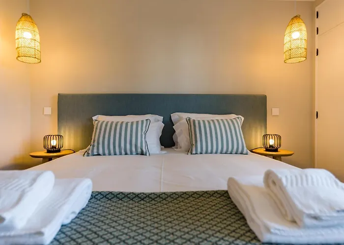 Apartment Pointsurprise House 2