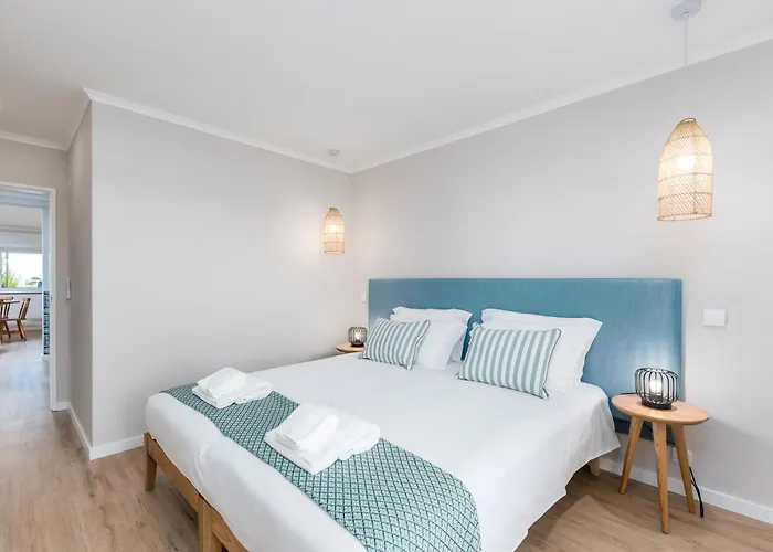 Pointsurprise House 2 Apartment