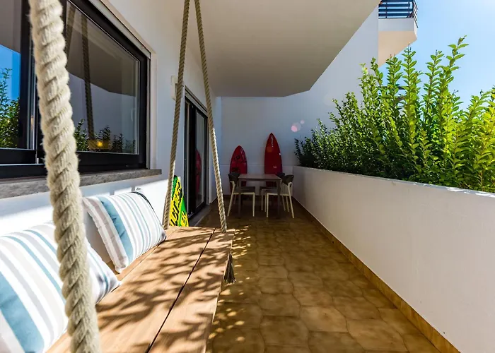 Pointsurprise House 2 Apartment Baleal