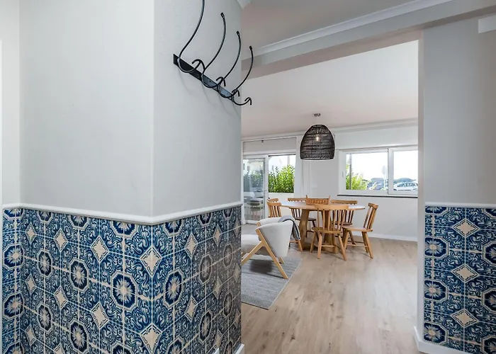 Apartment Pointsurprise House 2